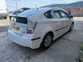 /photos/9515/6039f1e5-8073-d901-a907-9ff3a25e120a_i320x240.jpg