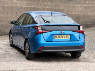 /photos/9515/6f06d85b-3ab6-fddb-d1a6-3b96113ff46e_i320x240.jpg