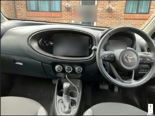 /photos/9515/7bffeeff-b9c0-bae5-6775-64a2a4e34eaa_i320x240.jpg