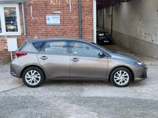 /photos/9515/a1599daf-5687-2c79-02df-4a03ea5fbcc3_i320x240.jpg