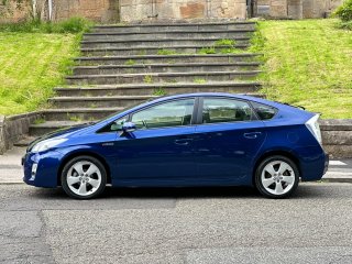 /photos/9515/a2d832c9-aeb7-d8ed-62b8-23e4c1739f92_i320x240.jpg