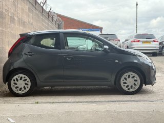 /photos/9515/b85f34ce-3cec-0fd9-85e9-f9ab6d28aa26_i320x240.jpg